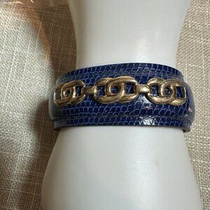 Vintage Cuff Bracelet Blue Leather Lizard Print Gold Tone Chain Accent Retro Y2K